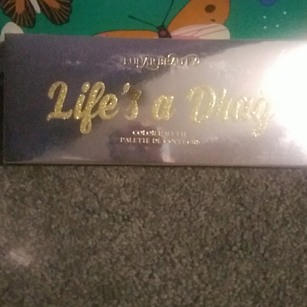 Lunar Beauty Manny MUA palette